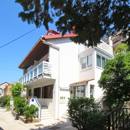 C- Silvija Bs By Interhome Apartamento