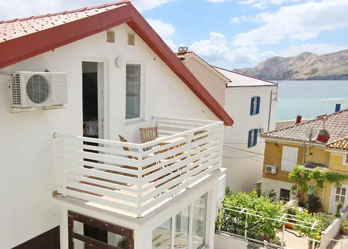 Apartment C- Silvija Bs By Interhome